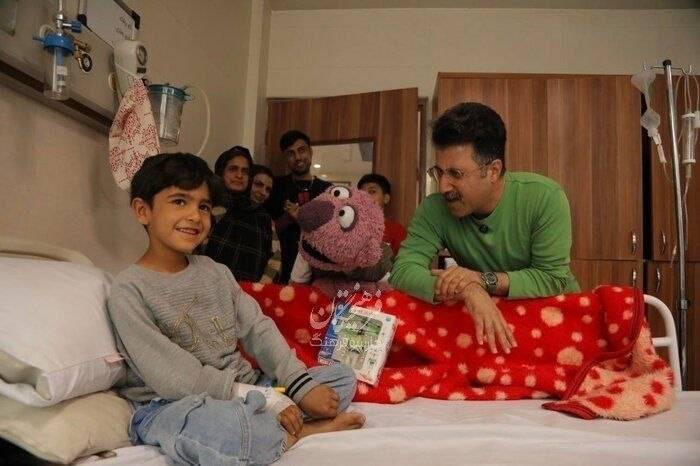 هومن حاجی عبدالهی و جناب خان (4)