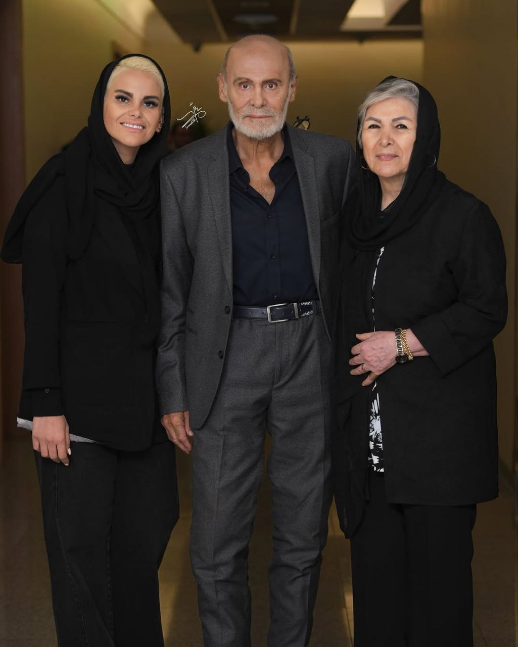 جمشید هاشم پور و دخترش