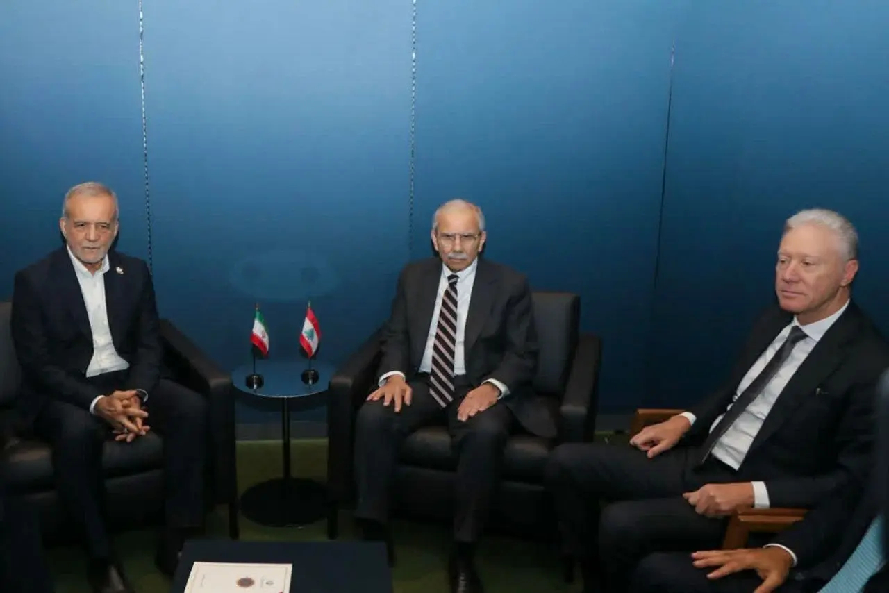 پزشکیان و نواف