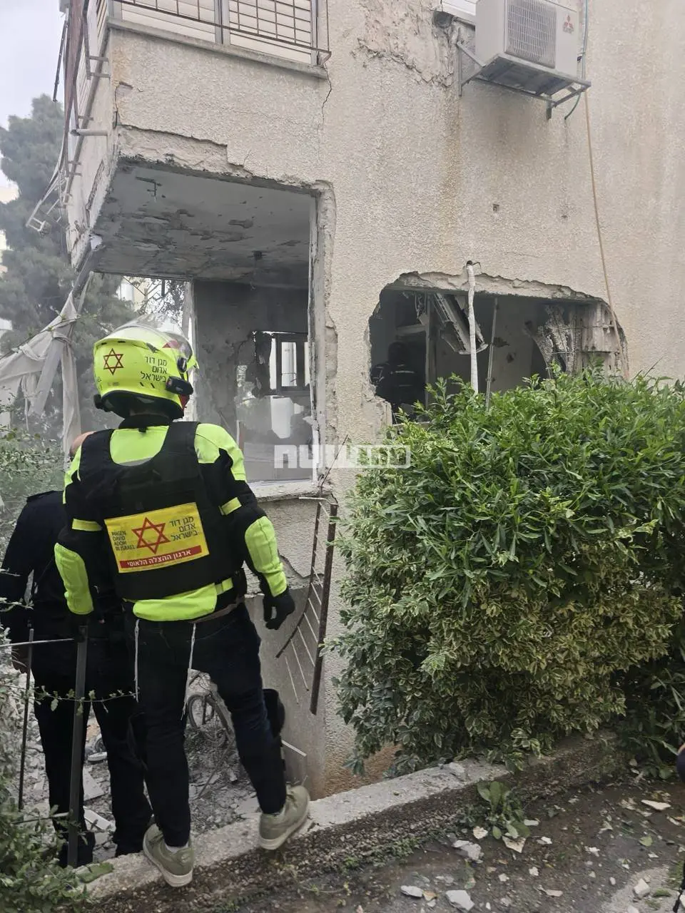 dffa9887-5c9e-45eb-8e00-02d89d087353