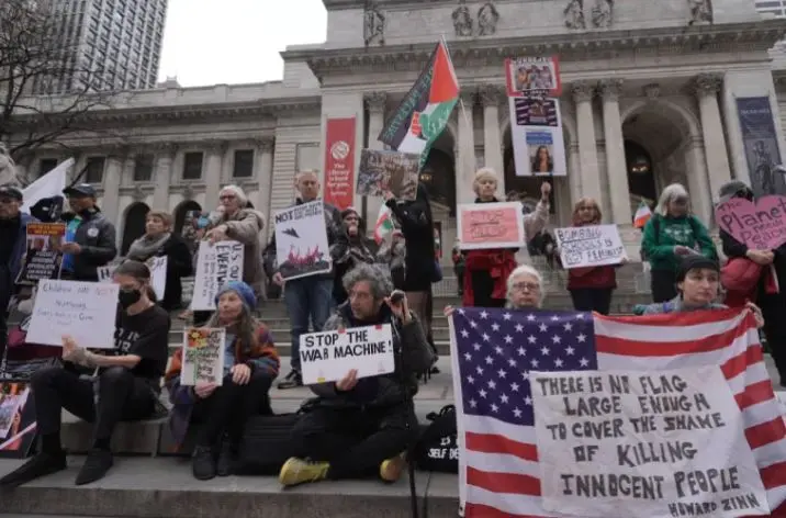 تجمع علیه جنگ در نیویورک