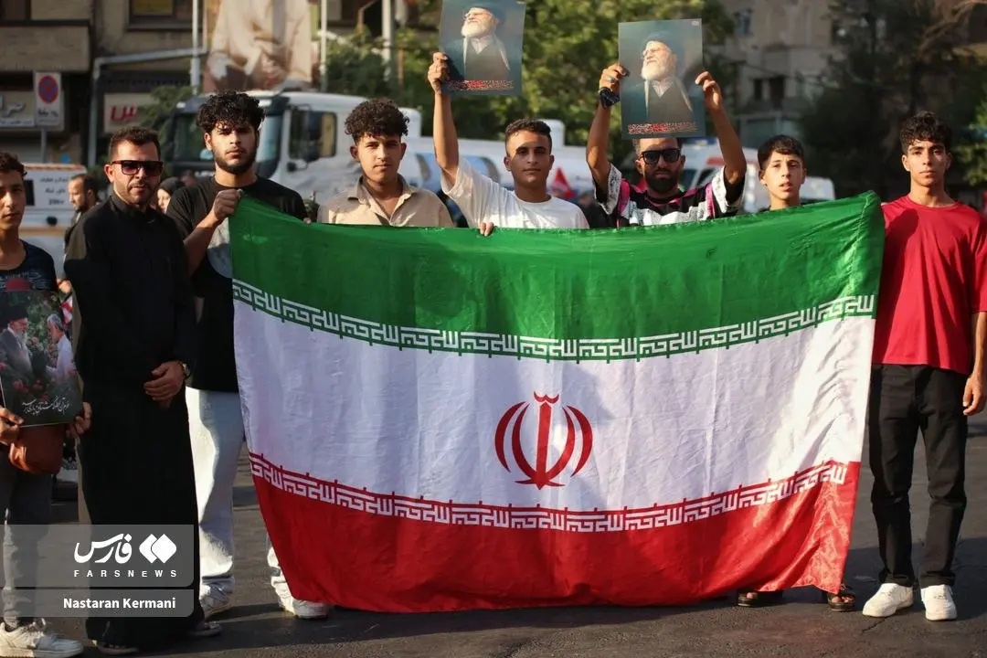 تشییع رهبر انقلاب