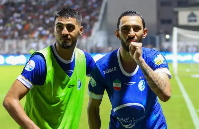مهاجم استقلال