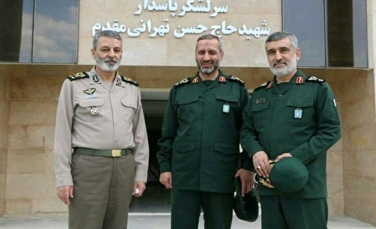 سردار سید مجید موسوی به همراه شهید حاجی زاده