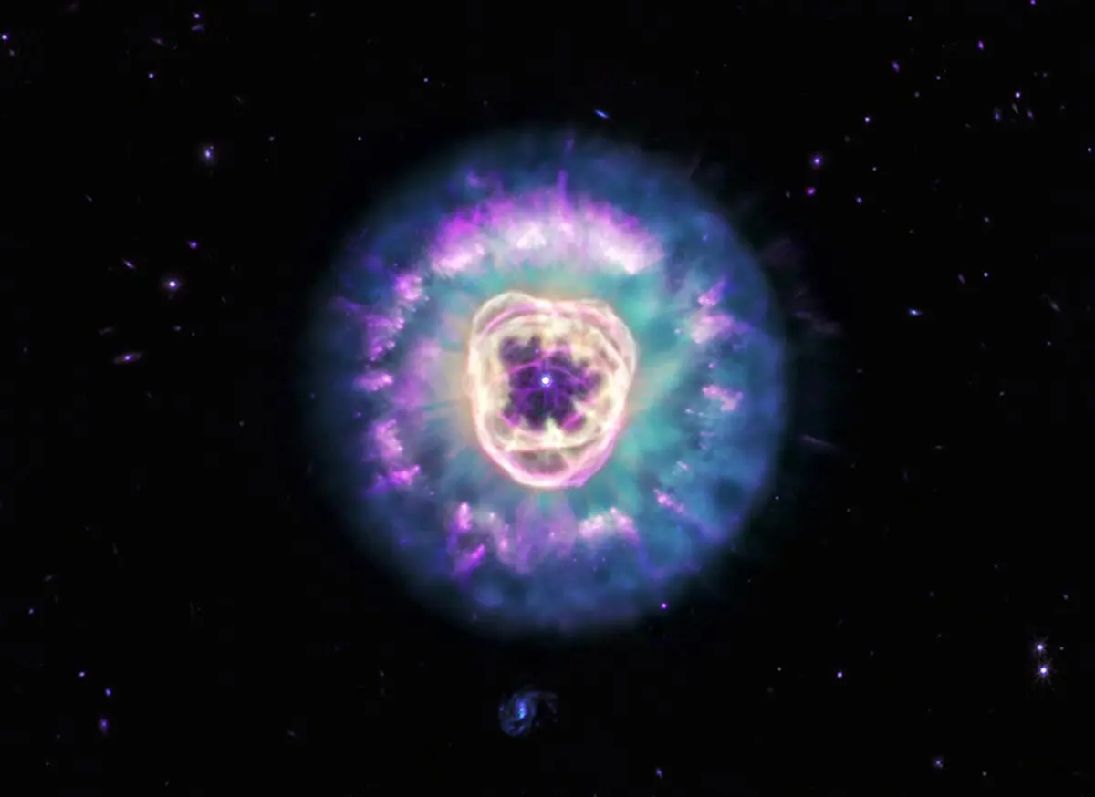 سحابی NGC 2392