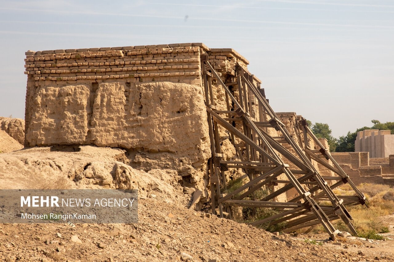 باغ گل معلق بابل ۴