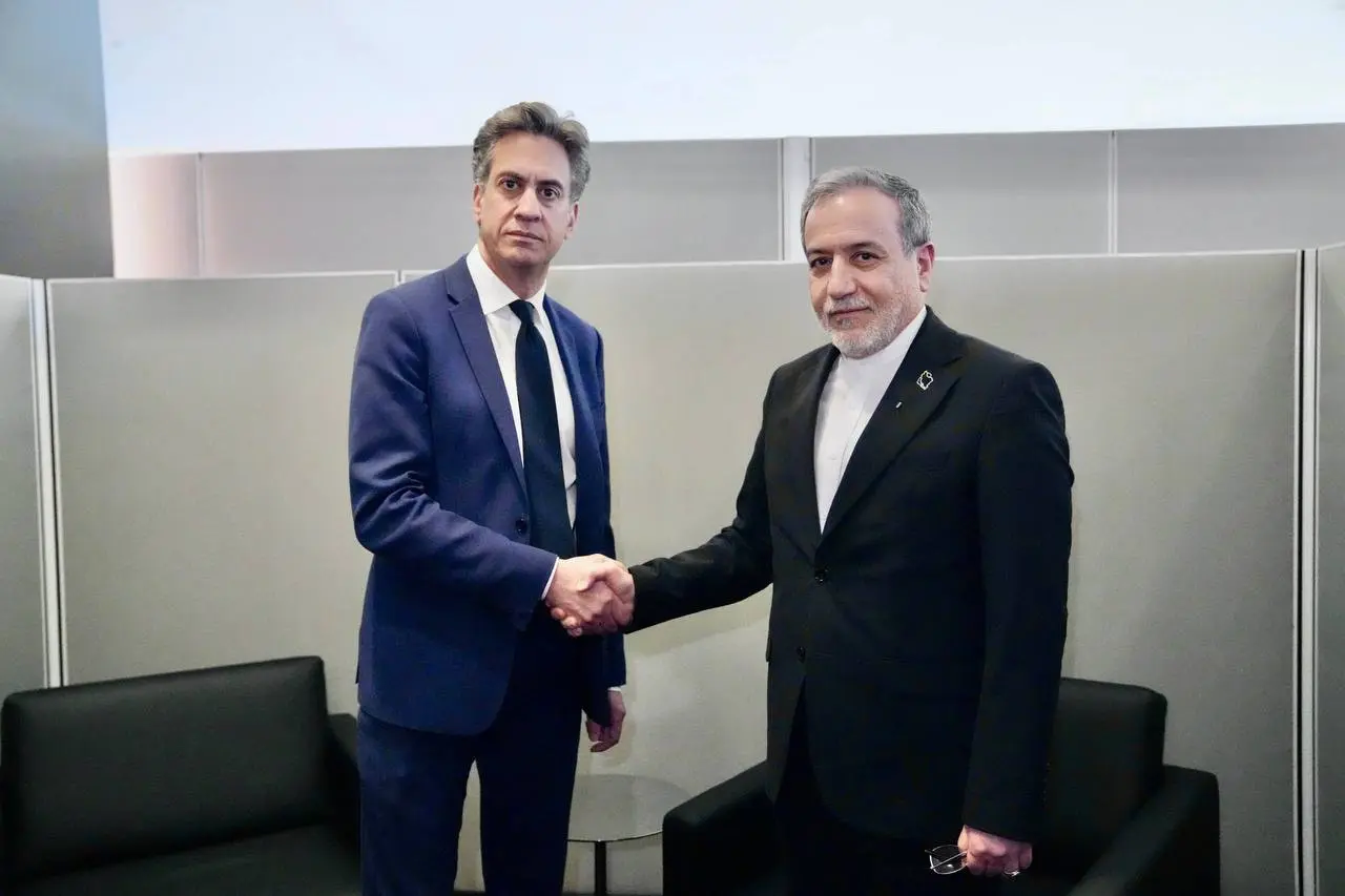 انگلیس۲