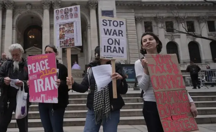 تجمع علیه جنگ در نیویورک