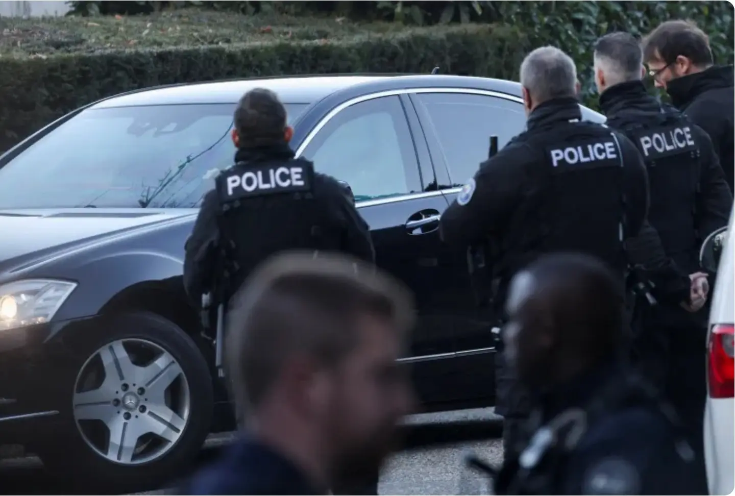 گشت زنی مذاکرات ژنو