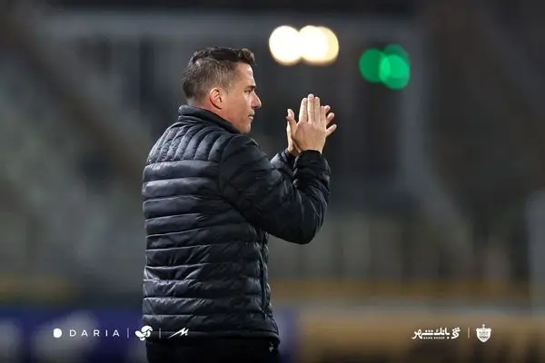 ببینید؛ واکنش اوسمار به حضور سیدجلال در پرسپولیس