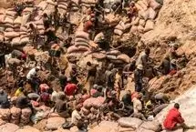 لحظه ریزش یک معدن در کنگو؛  ۸۰ نفر کشته شدند