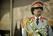  «معمر قذافی» با ظاهر خاص در اجلاس سران عرب در مصر؛ سال 1356 