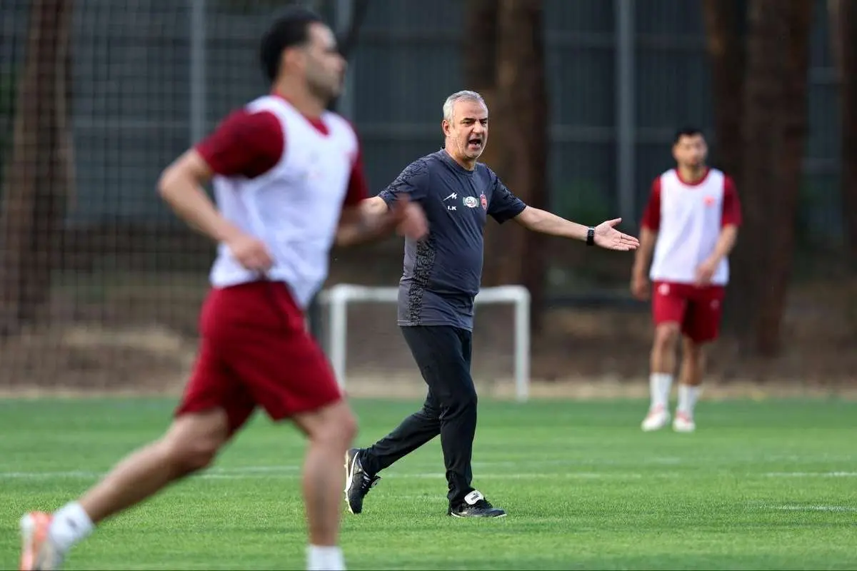 تلنگر کارتال به پرسپولیسیها: هوادار را دست کم نگیرید!