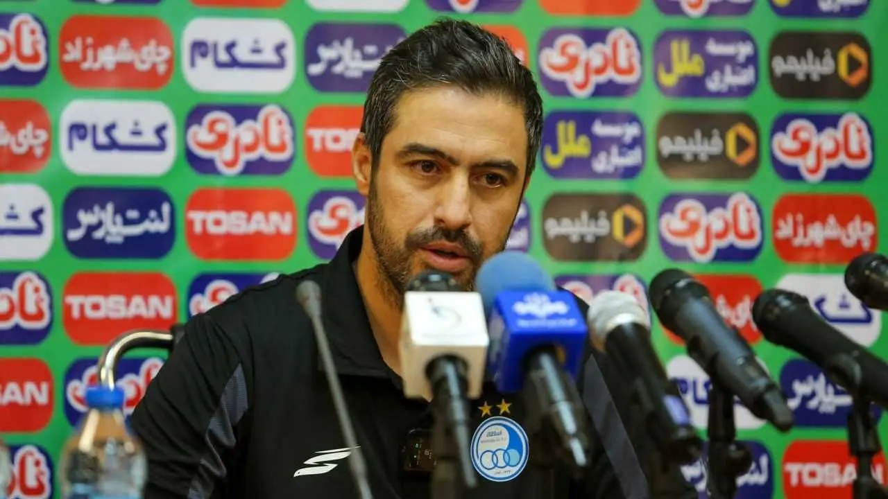 عذرخواهی خسرو از استقلالی‌ها؛ ما کهکشانی نیستیم!
