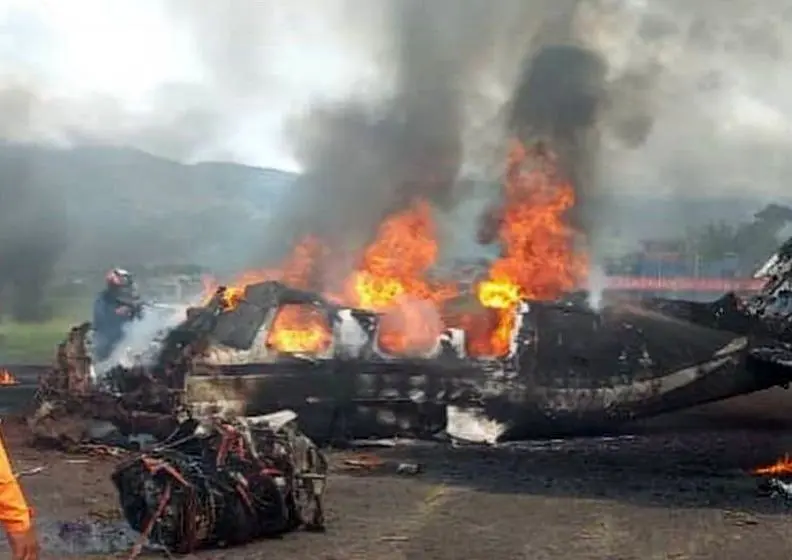 ببینید؛ سقوط مرگبار یک هواپیما در ونزوئلا 