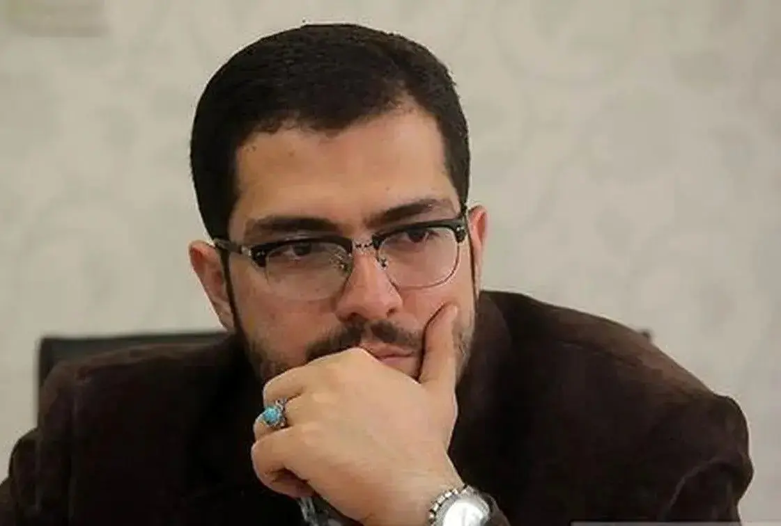 عبدالملکی چند سال قبل به رهبری گزارش غیرواقعی از توان کشور داد