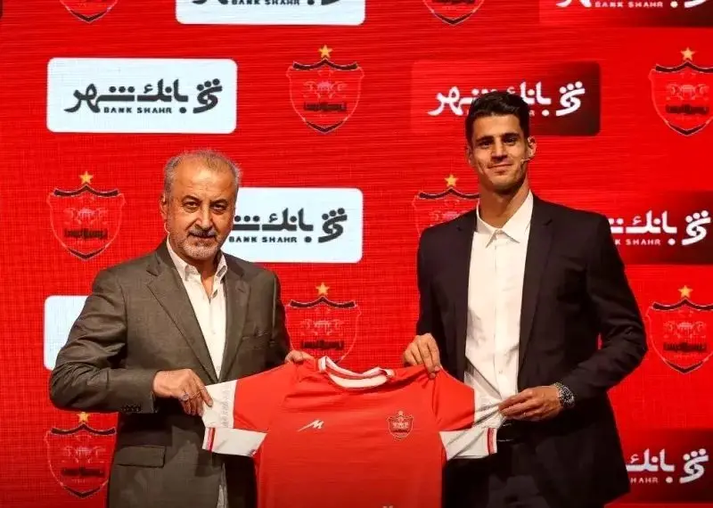 پاتک سپاهان به پرسپولیس