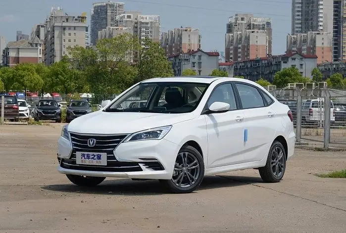 اینووی؛ سدان جدید ایران‌خودرو در آستانه ورود به بازار