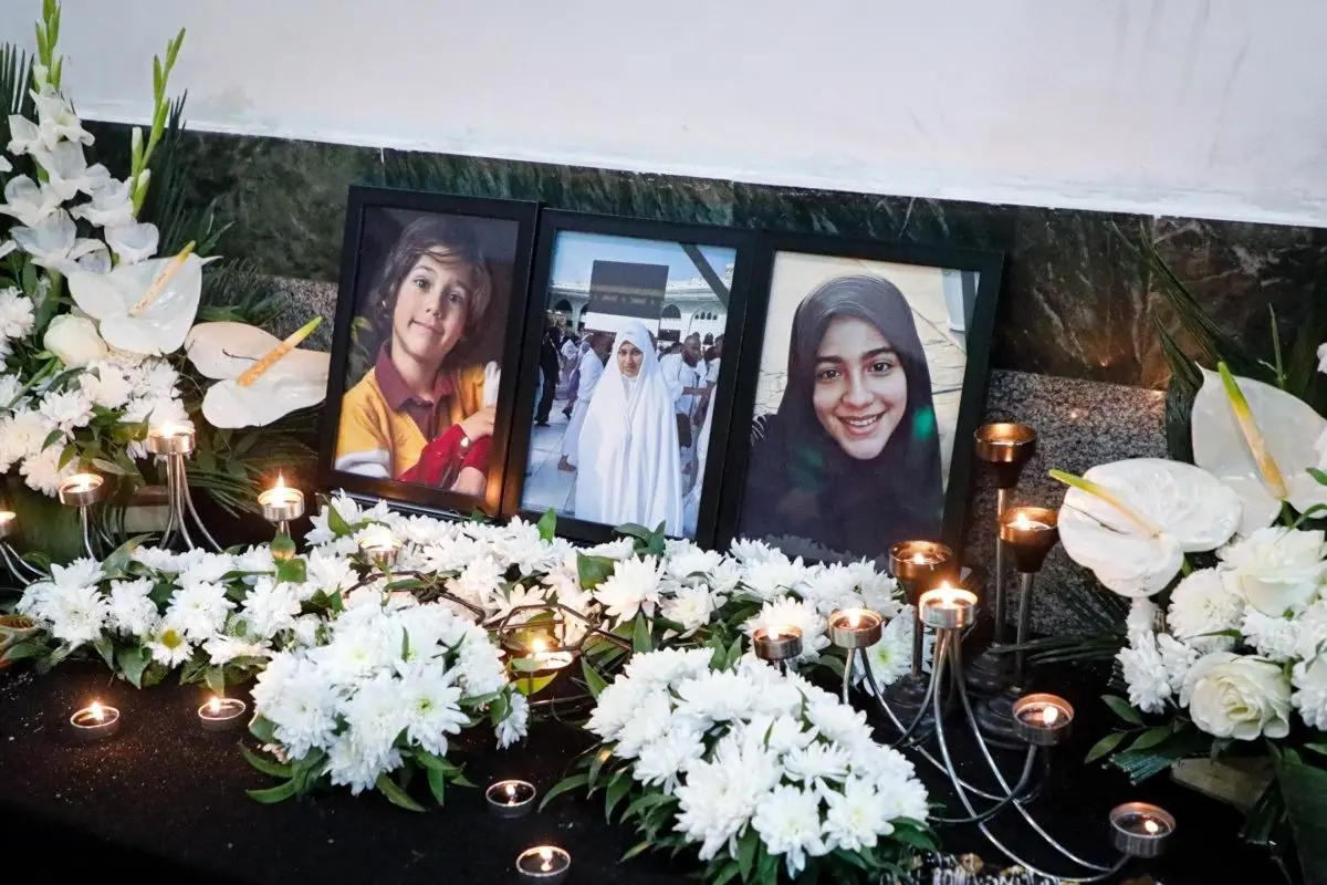 تصاویر؛ مراسم ترحیم همسر و فرزندان معاون رئیس‌جمهور 