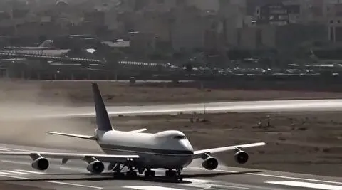 ببینید؛ لحظه نفس‌گیر تیک‌آف بوئینگ ۷۵۷ ایران در مهرآباد