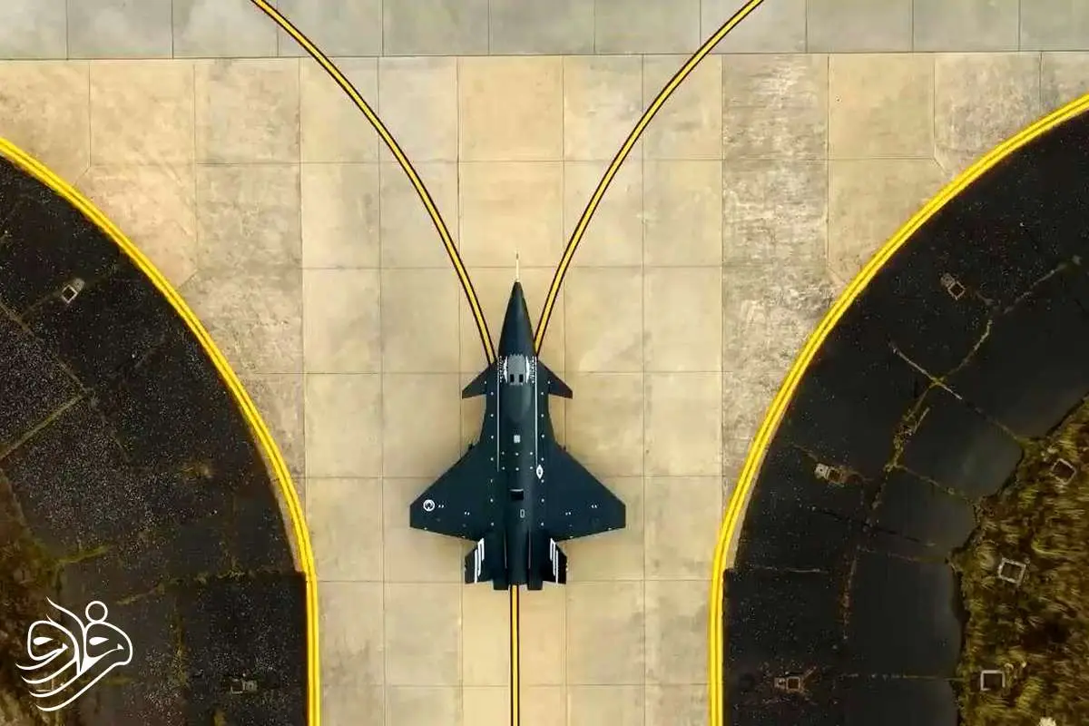 نخستین جنگنده بدون‌سرنشین جهان پرواز کرد