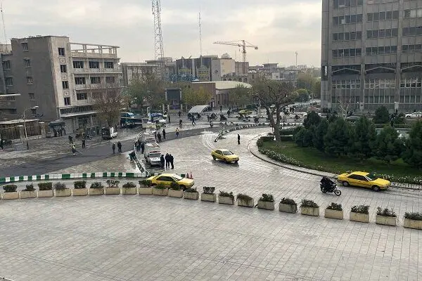 احتمال شنیدن صدای بلند در میدان امام خمینی

