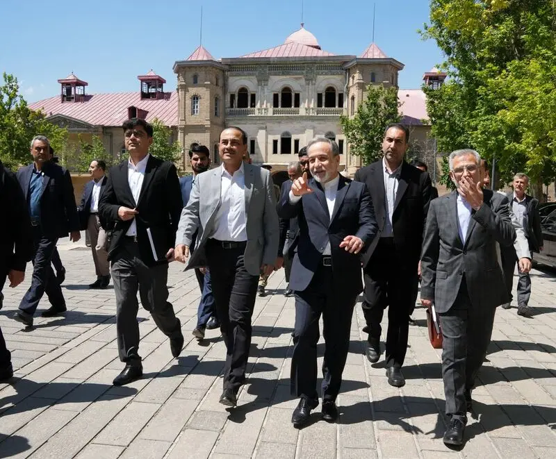 عاصم منیر و عراقچی