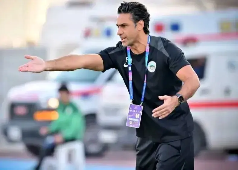 این تنها راه بقای فرهاد مجیدی است!