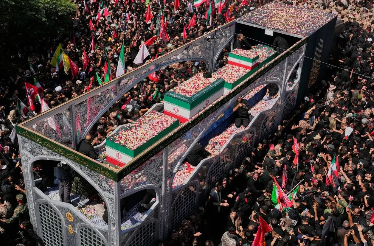 مراسم تشییع آیت الله خامنه‌ای چه پیامی برای نظم جهانی داشت؟