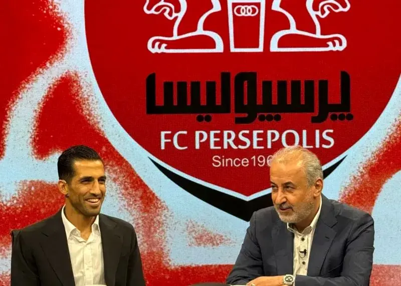 سورپرایز پرسپولیسی‌ها؛ کاپیتان یک فصل دیگر تمدید کرد