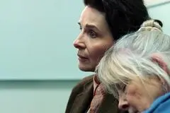 نقد فیلم «ملکه دریا» با بازی ژولیت بینوش/ اثری آزاردهنده که تماشایش ضروری است