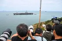 ناو آبراهام لینکلن زنگ‌زده به سواحل پاتایا رسید! 