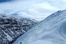 برف پاییزی دنا را سفیدپوش کرد
