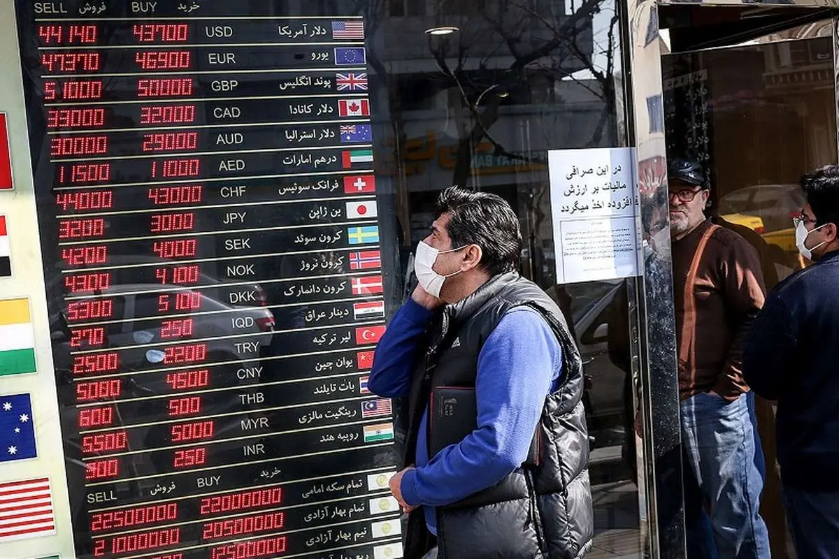 قیمت طلا، سکه، دلار و یورو امروز چهارشنبه 12 شهریور 1404/ تداوم ریزش قیمتها در بازار