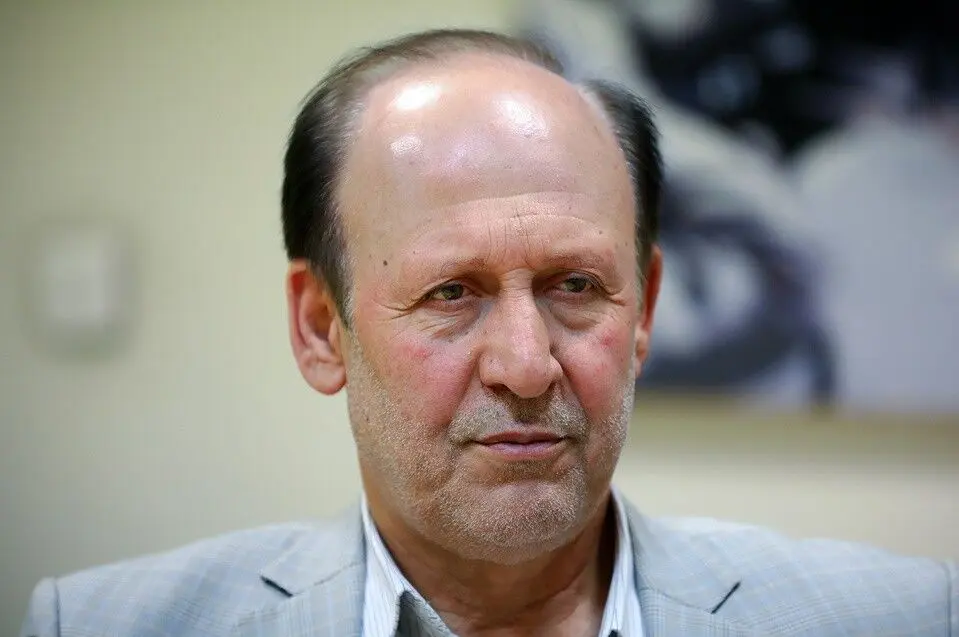ساداتیان: رعایت خط قرمز تهران در موضوع غنی‌سازی، شرط پیشرفت مذاکرات به شمار می‌رود