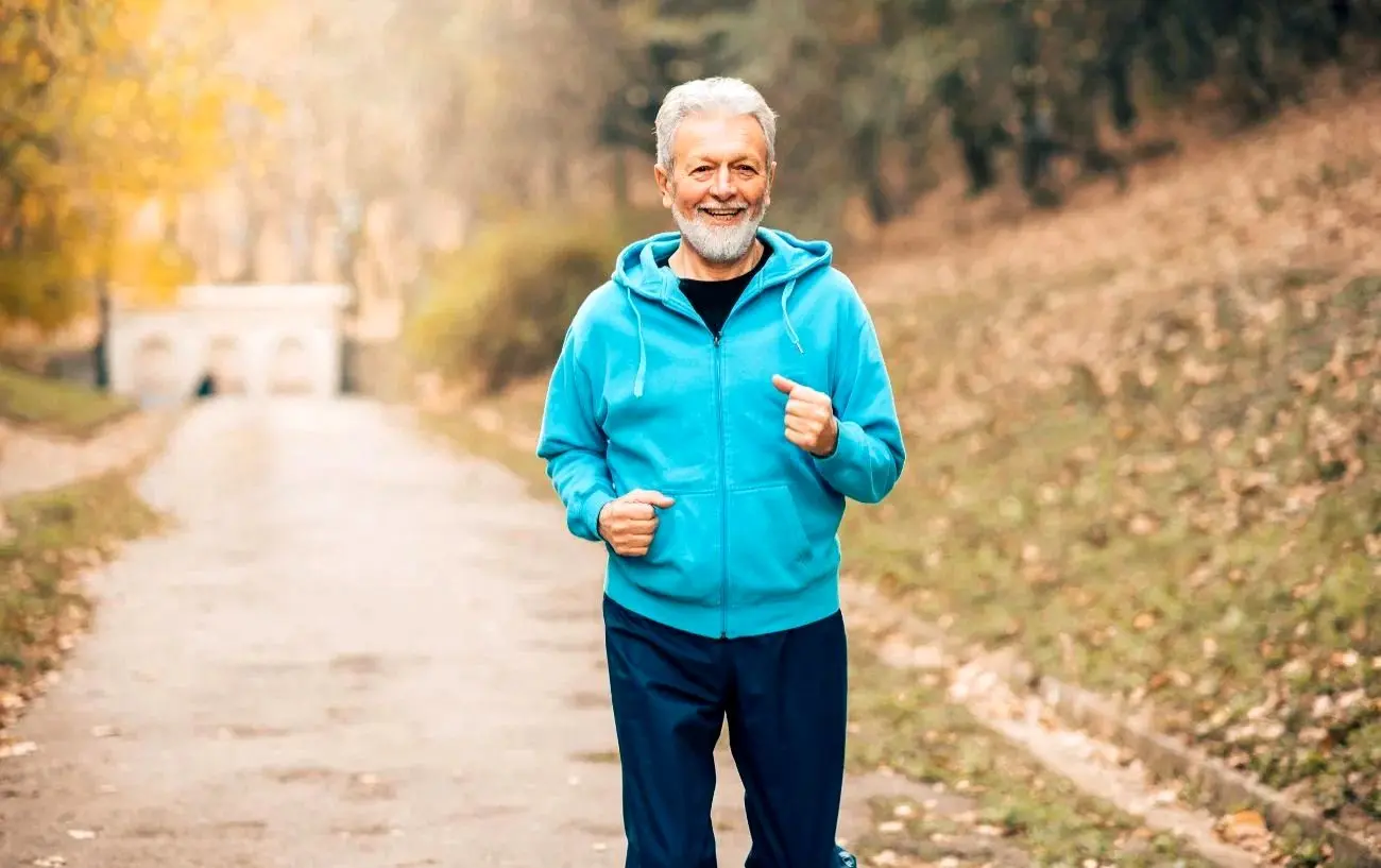 آیا ۲۰ دقیقه ورزش برای تناسب اندام پس از ۵۰ سالگی کافی است؟