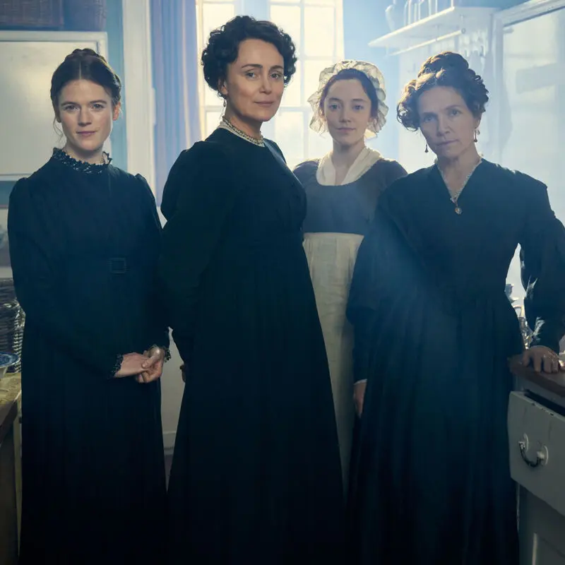 high-res-l-r-isabella-fowle-cassandra-austen-dinah-and-mary-austen-in-miss-austen-photo-credit-robert-viglasky-crop-1738238922-1120x1120