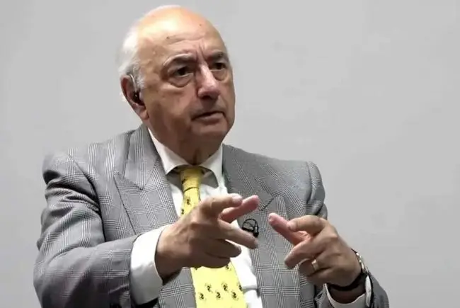 پزشکیان هنوز می تواند در نیویورک ابتکار عمل نشان دهد / خروج از پیمان NPT اقدامی به‌غایت پرریسک است