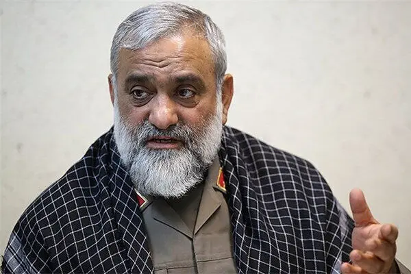 سردار نقدی: آمریکا در حال کپی‌برداری از صنایع دفاعی ایران است