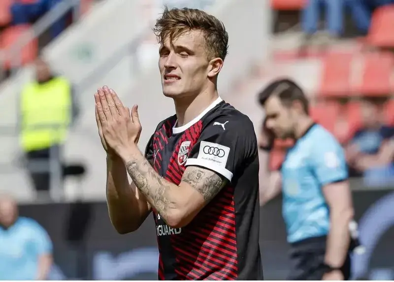 بازتاب حضور برادرزاده آناهیتا درگاهی در تیم ملی ایران