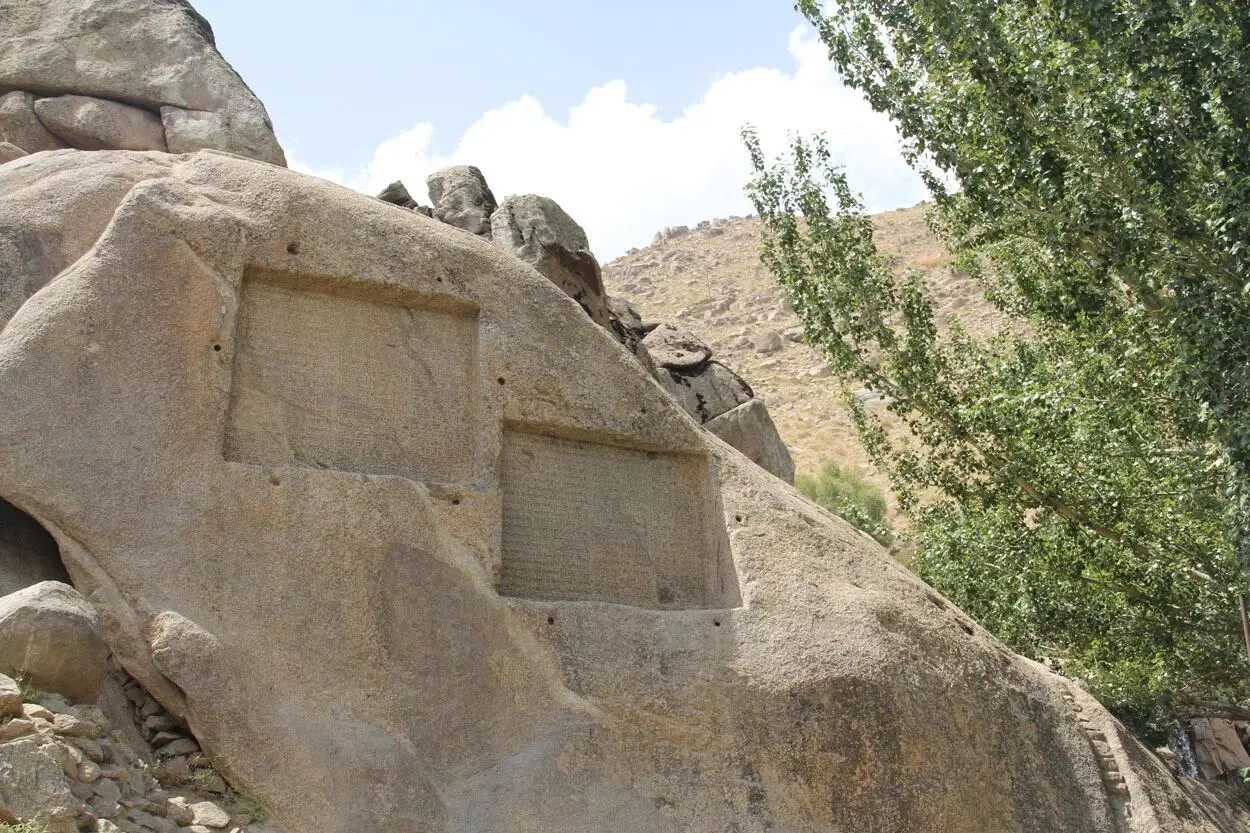 ماجرای سرقت در پارکینگ گنج‌نامه
