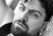 رپ خوانی امیرحسین فتحی با شایع در اتاق گریم