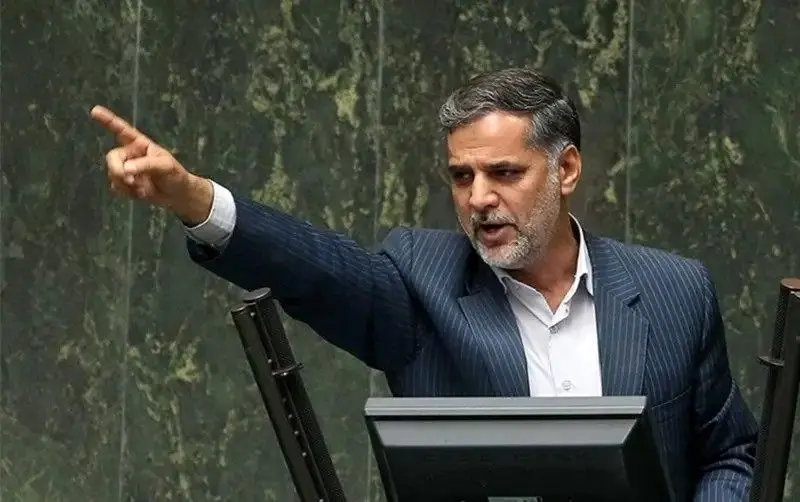 نقوی حسینی: تخریب‌های اخیر مسئولان نظام عجیب است