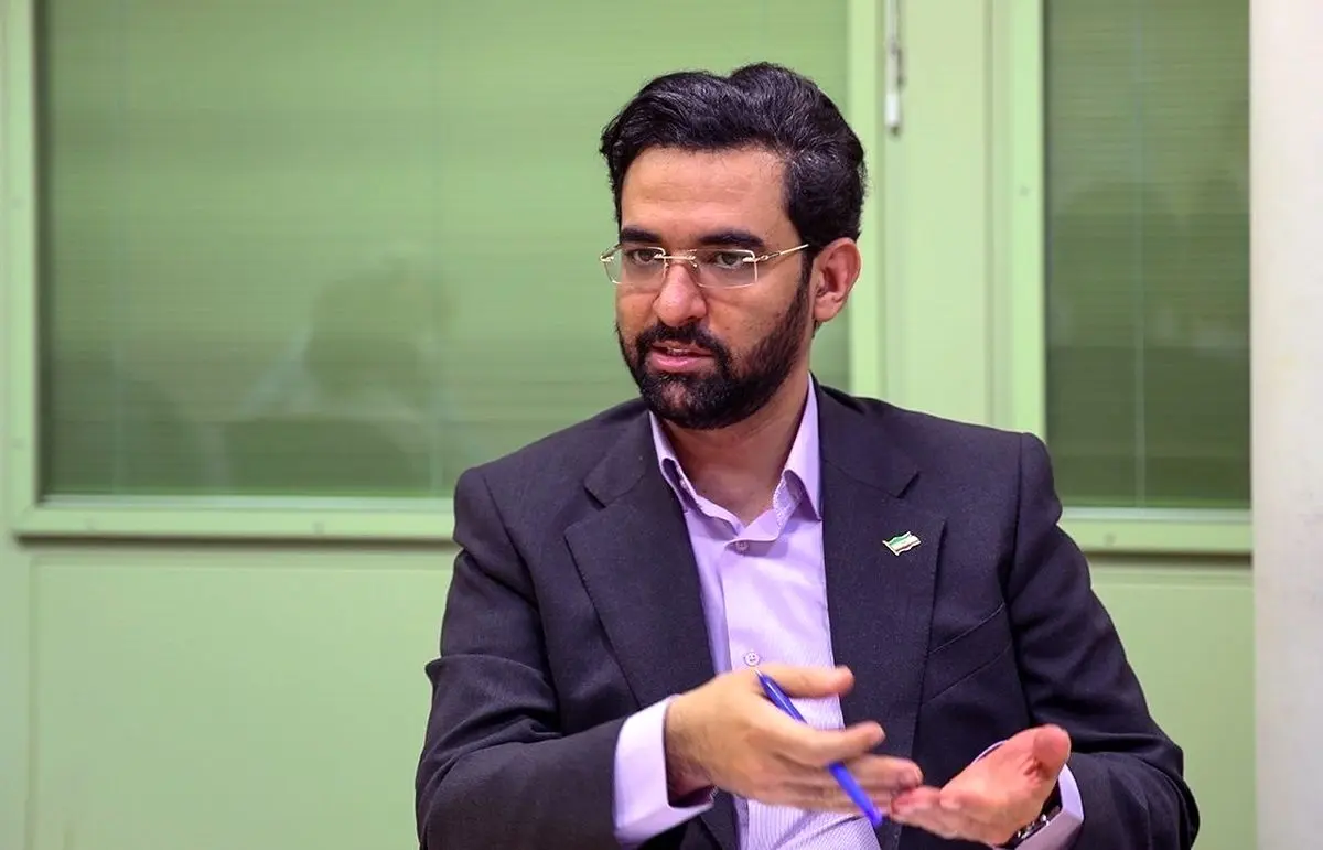 کنایه آذری‌ جهرمی به سعید جلیلی: اگر اعجاز موسایی دارید، عصای خود را بر زمین بزنید