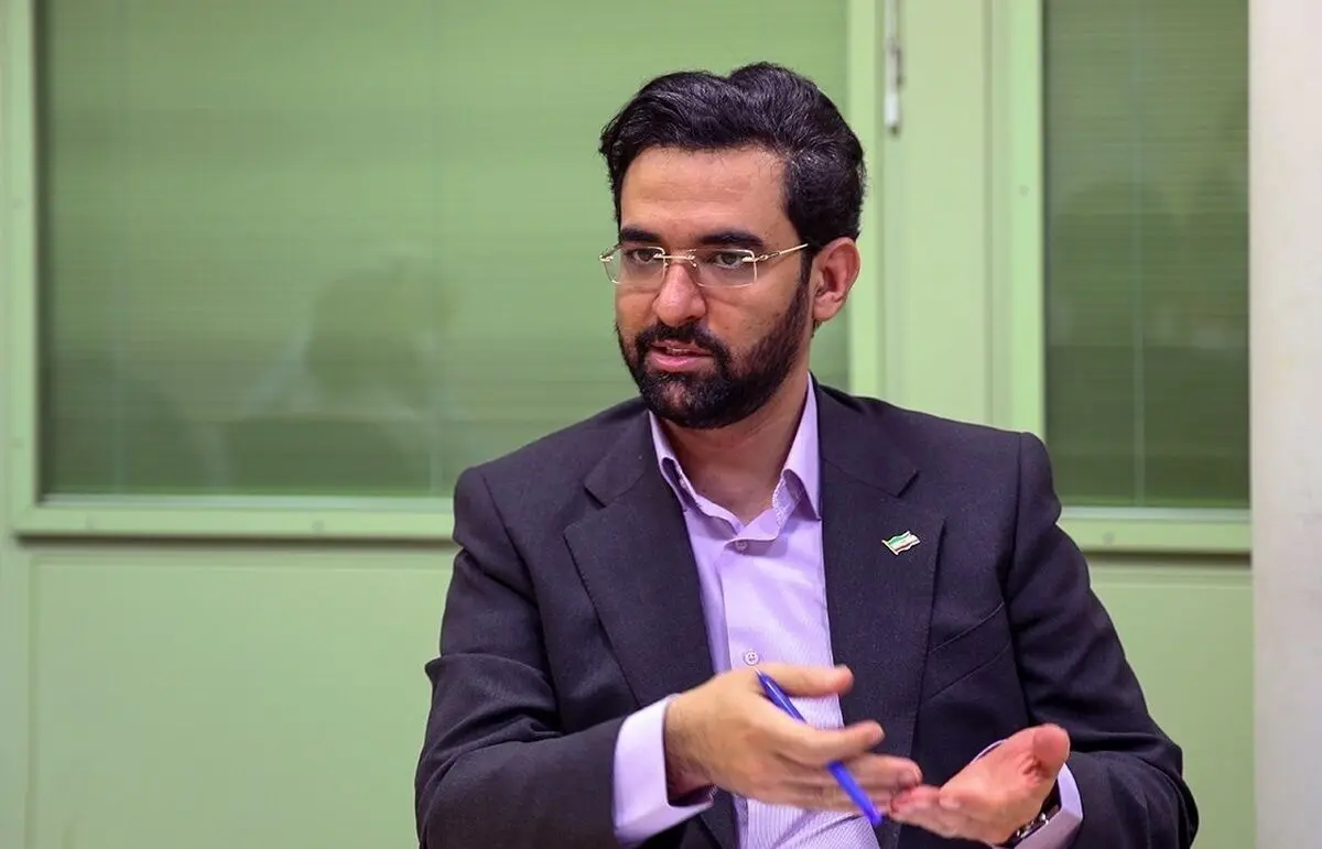 کنایه تند جهرمی به صاحبان اینترنت سفید: تک‌خوری نکنید، هات‌اسپات کنید!
