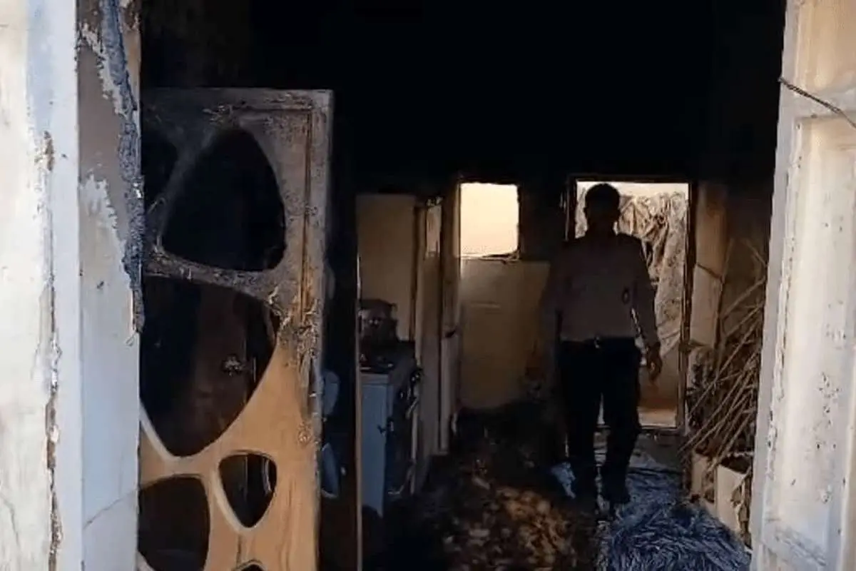 بازی کودک با فندک باعث آتش‌سوزی منزل در بندرعباس شد
