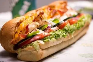 طرز تهیه ساندویچ بلغاری تنوری در منزل 