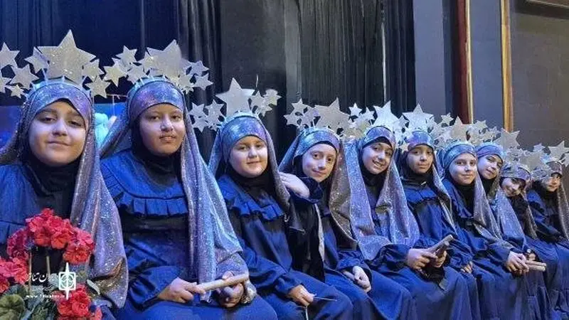 زینب شادکامی