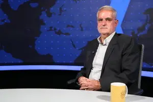 تندروها صدای بلندی دارند اما تصمیم‌گیر نیستند/ خروج از NPT راهبرد چند دهه گذشته ایران را می‌سوزاند
