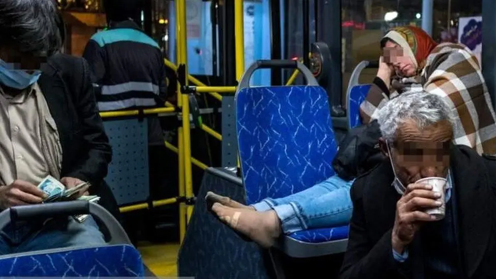 شب خوابی در اتوبوس، شبی 25 هزار تومان!